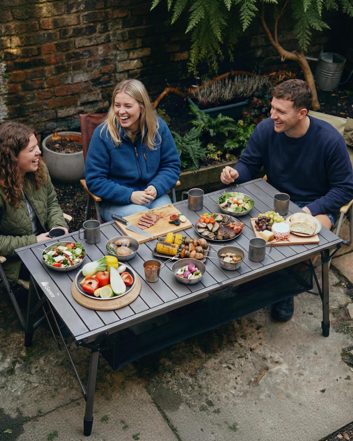 50" Aluminum Folding Camping Table V8388